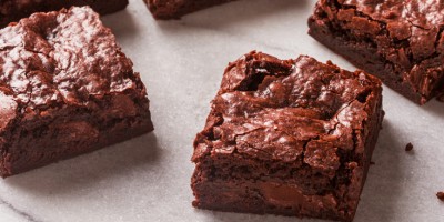 Cách làm bánh Brownie socola thơm ngon, mềm mịn đơn giản