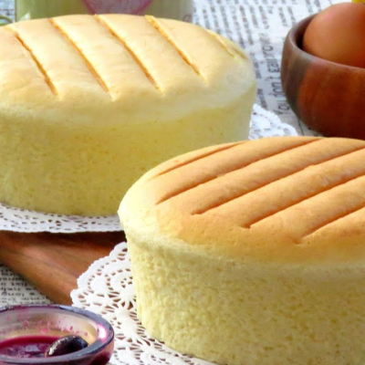 Bánh bông lan sữa chua hấp