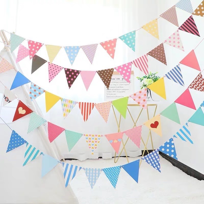 DÂY CỜ TAM GIÁC TRANG TRÍ