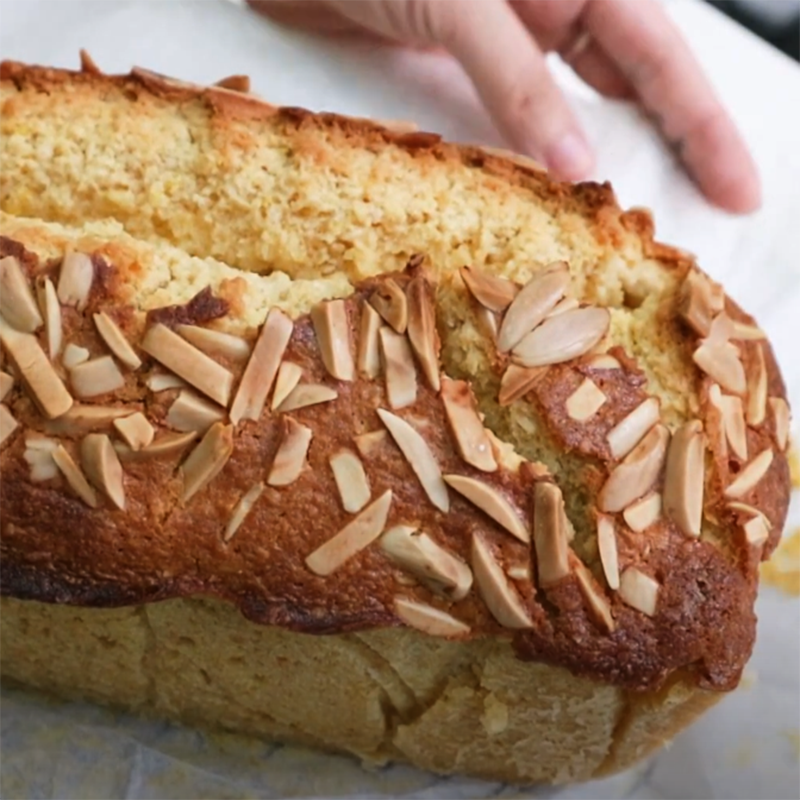 Bánh bông lan yến mạch sữa chua